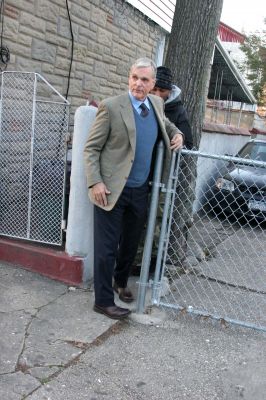 12202006_-_On_Movie_Set_Accidental_Husband_in_Queens_003.jpg