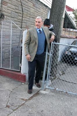 12202006_-_On_Movie_Set_Accidental_Husband_in_Queens_004.jpg