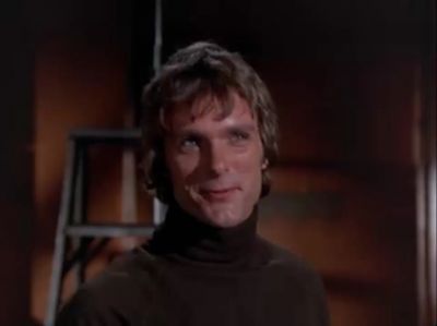 MCMILLAN_AND_WIFE_-_E2X02_BLUES_FOR_SALLY_M_0455.jpg