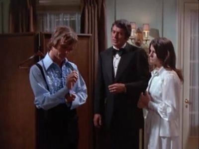 MCMILLAN_AND_WIFE_-_E2X02_BLUES_FOR_SALLY_M_0473.jpg