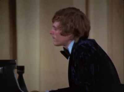 MCMILLAN_AND_WIFE_-_E2X02_BLUES_FOR_SALLY_M_0605.jpg