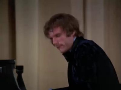 MCMILLAN_AND_WIFE_-_E2X02_BLUES_FOR_SALLY_M_0634.jpg