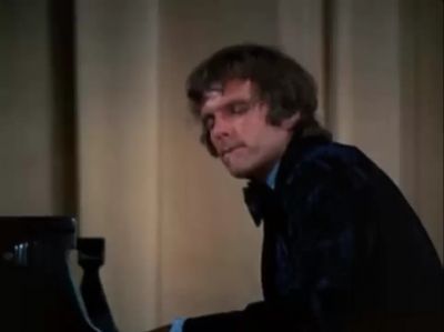 MCMILLAN_AND_WIFE_-_E2X02_BLUES_FOR_SALLY_M_0642.jpg
