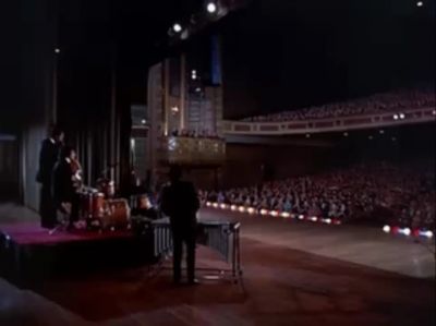 MCMILLAN_AND_WIFE_-_E2X02_BLUES_FOR_SALLY_M_0698.jpg
