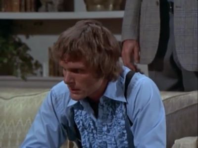 MCMILLAN_AND_WIFE_-_E2X02_BLUES_FOR_SALLY_M_0771.jpg