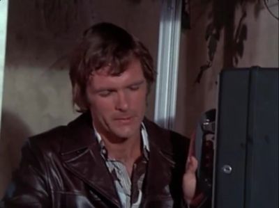 MCMILLAN_AND_WIFE_-_E2X02_BLUES_FOR_SALLY_M_0873.jpg