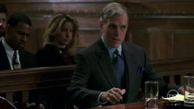 LAW_AND_ORDER_-_E11X09_HUBRIS_350.jpg