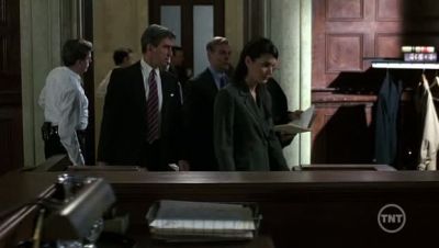 LAW_AND_ORDER_-_E11X09_HUBRIS_604.jpg