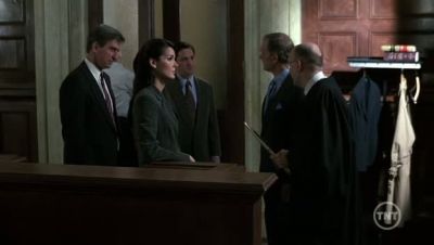 LAW_AND_ORDER_-_E11X09_HUBRIS_619.jpg