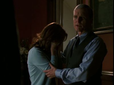 LAW_AND_ORDER_SVU_-_E3X19_JUSTICE_072.jpg