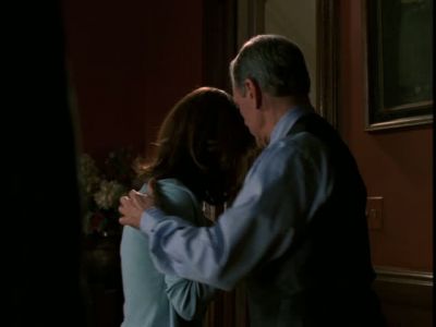 LAW_AND_ORDER_SVU_-_E3X19_JUSTICE_075.jpg