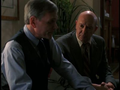 LAW_AND_ORDER_SVU_-_E3X19_JUSTICE_218.jpg