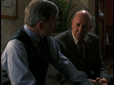 LAW_AND_ORDER_SVU_-_E3X19_JUSTICE_220.jpg
