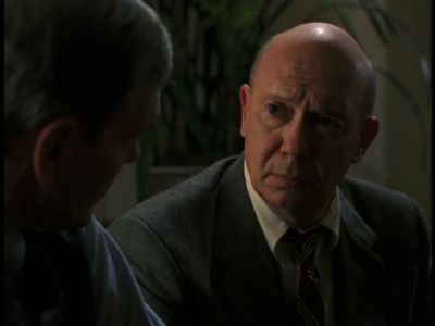 LAW_AND_ORDER_SVU_-_E3X19_JUSTICE_308.jpg