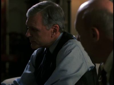 LAW_AND_ORDER_SVU_-_E3X19_JUSTICE_327.jpg