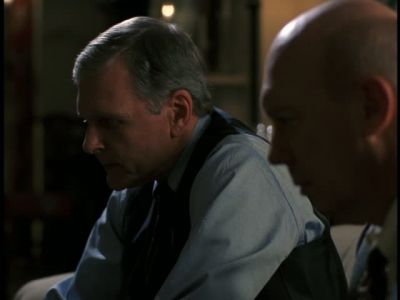 LAW_AND_ORDER_SVU_-_E3X19_JUSTICE_354.jpg