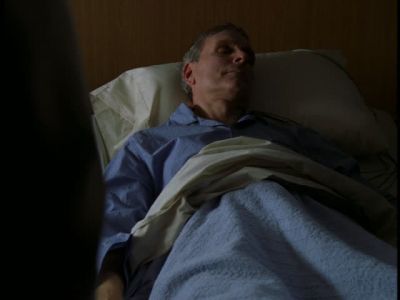 LAW_AND_ORDER_SVU_-_E3X19_JUSTICE_390.jpg