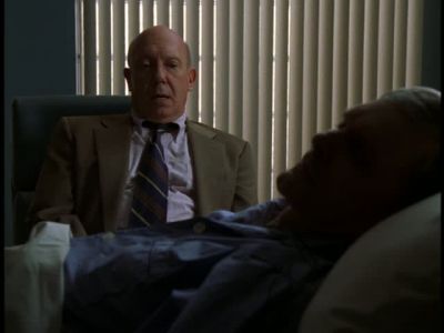 LAW_AND_ORDER_SVU_-_E3X19_JUSTICE_411.jpg