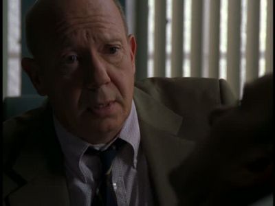 LAW_AND_ORDER_SVU_-_E3X19_JUSTICE_576.jpg