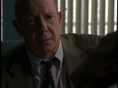 LAW_AND_ORDER_SVU_-_E3X19_JUSTICE_623.jpg