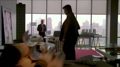CASTLE_-_E1X01_FLOWERS_FOR_YOUR_GRAVE_007.jpg