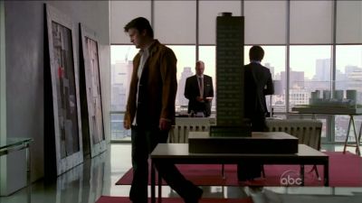 CASTLE_-_E1X01_FLOWERS_FOR_YOUR_GRAVE_017.jpg