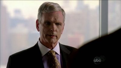 CASTLE_-_E1X01_FLOWERS_FOR_YOUR_GRAVE_158.jpg