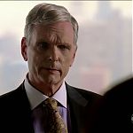 CASTLE_-_E1X01_FLOWERS_FOR_YOUR_GRAVE_165.jpg