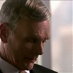 CASTLE_-_E1X01_FLOWERS_FOR_YOUR_GRAVE_317.jpg