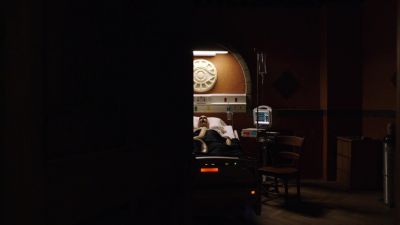 THE_PATH_-_E1X01_WHAT_THE_FIRE_THROWS_002.jpg