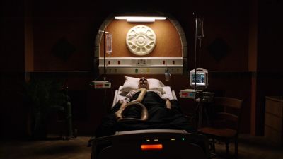 THE_PATH_-_E1X01_WHAT_THE_FIRE_THROWS_020.jpg
