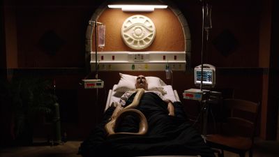 THE_PATH_-_E1X01_WHAT_THE_FIRE_THROWS_041.jpg