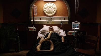 THE_PATH_-_E1X01_WHAT_THE_FIRE_THROWS_049.jpg