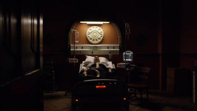 THE_PATH_-_E1X02_THE_ERA_OF_THE_LADDER_014.jpg
