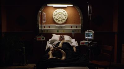 THE_PATH_-_E1X02_THE_ERA_OF_THE_LADDER_052.jpg