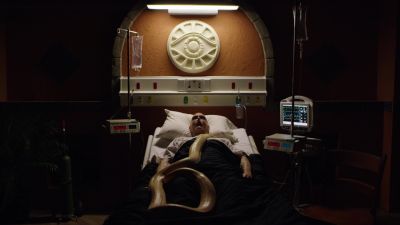 THE_PATH_-_E1X02_THE_ERA_OF_THE_LADDER_059.jpg