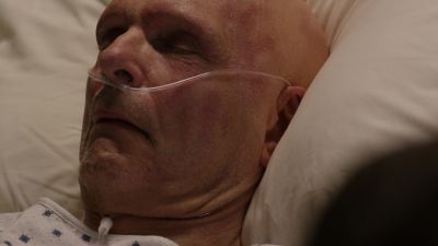 THE_PATH_-_E1X09_A_ROOM_OF_ONES_OWN_071.jpg